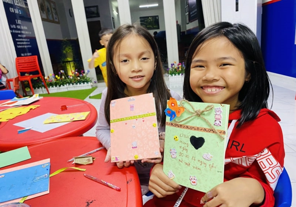 Children are more skillful and creative when they learn to make handmade cards