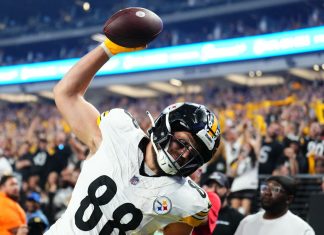 Steelers vs. Texans: Latest news, what to expect for Week 4 matchup in 2023  NFL season - Behind the Steel Curtain